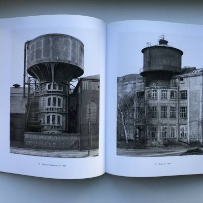 Bernd & Hilla Becher: Wassertürme - Bookshop Anzenberger Gallery