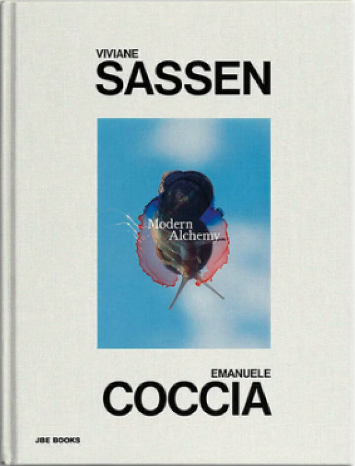 ヴィヴィアン・サッセン,COCCIA Modern Alchemy, サイン入り Emanuele Coccia and Viviane Sassen: Modern Alchemy (signed