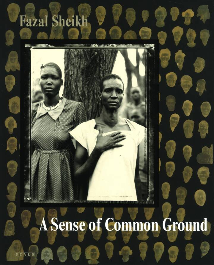 アート・デザイン・音楽 Fazal Sheikh A sense of common ground Fazal Sheikh: A Sense of Common Ground - Bookshop Anzenberger Gallery