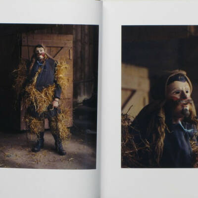 Axel Hoedt: Dusk - Bookshop Anzenberger Gallery